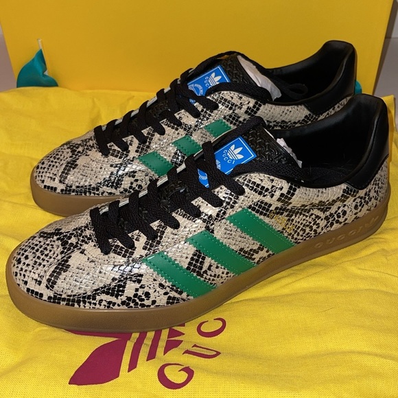 GUCCI X ADIDAS GAZELLES - Picture 7 of 11